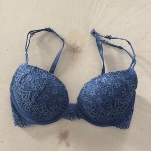 Victoria’s Secret Gorgeous Sexy Padded Lace Push-Up Bra in Slate Blue 32DD